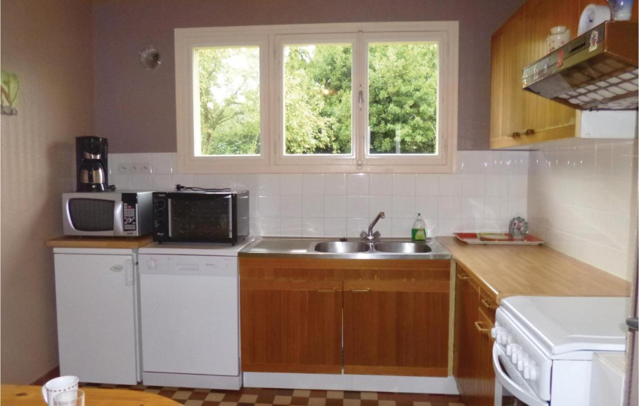 Holiday Home In Montsernelle Lithaire Экстерьер фото